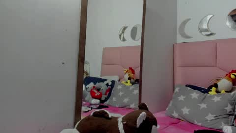  Nina  online show from 05.20.26