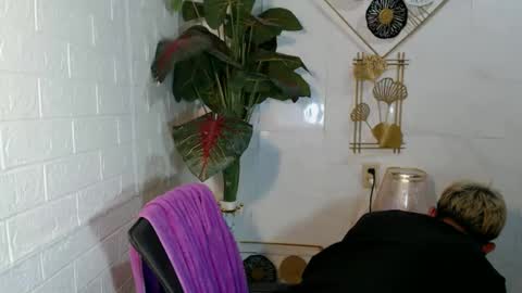 ralfhuge24 online show from 04.29.26