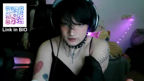 Snapshot of raliiya chatting on 10.19.25 Raliiya online show from 10.19.25