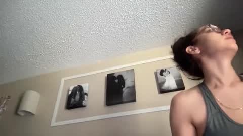 Snapshot of ramonajas chatting on 10.29.25 RamonaJ online show from 10.29.25