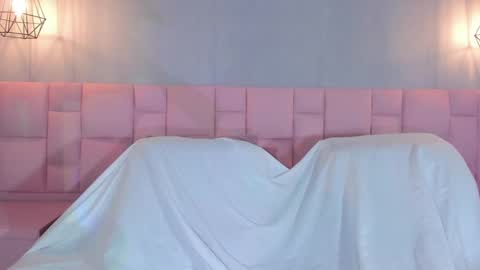 Ramona  online show from 03.10.25