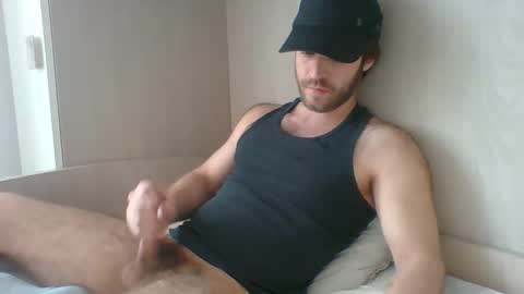 randomguy_42 online show from 05.10.26