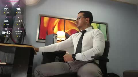 Snapshot of randylukehot chatting on 02.19.26 randylukehot online show from 02.19.26