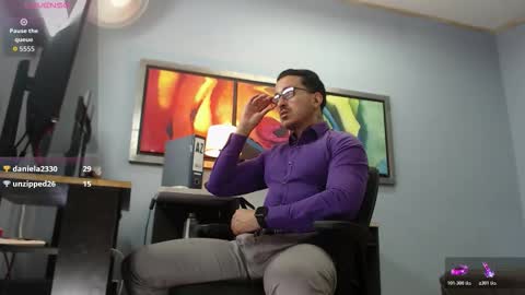 Snapshot of randylukehot chatting on 03.07.26 randylukehot online show from 03.07.26