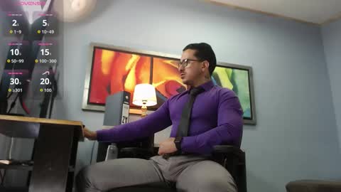 Snapshot of randylukehot chatting on 03.11.26 randylukehot online show from 03.11.26