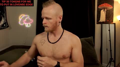 Snapshot of randyroderick chatting on 11.19.25 Randy Rod online show from 11.19.25