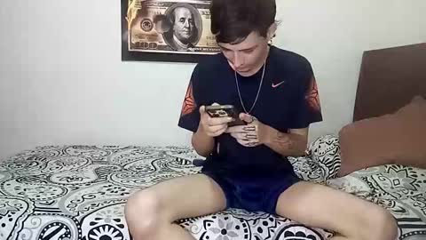 Snapshot of rangel_sex chatting on 05.25.26 Rangel and Lola online show from 05.25.26