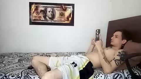 Snapshot of rangel_sex chatting on 06.01.26 Rangel and Lola online show from 06.01.26