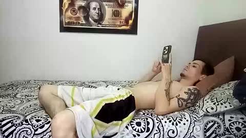 Snapshot of rangel_sex chatting on 06.02.26 Rangel and Lola online show from 06.02.26