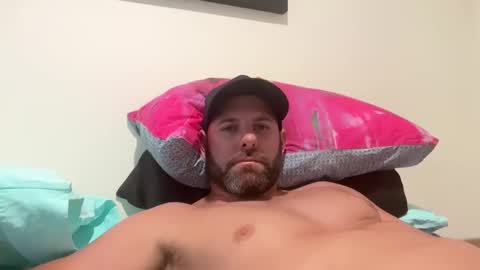 Snapshot of ransguy chatting on 02.01.25 ransguy online show from 02.01.25