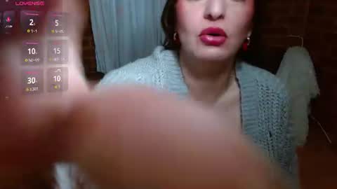 Snapshot of raquel_gh chatting on 06.19.26 Raquel online show from 06.19.26