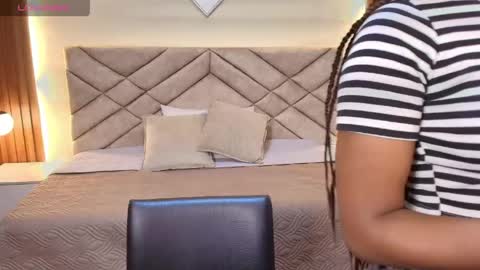 Raquel online show from 04.21.26