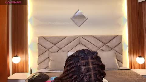 Raquel online show from 04.24.26