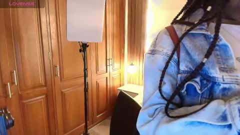 Raquel online show from 06.24.26