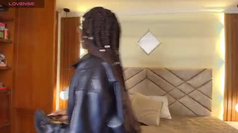Raquel online show from 07.17.26