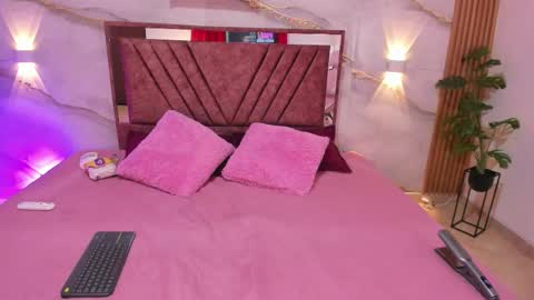 raquella_ online show from 03.13.26