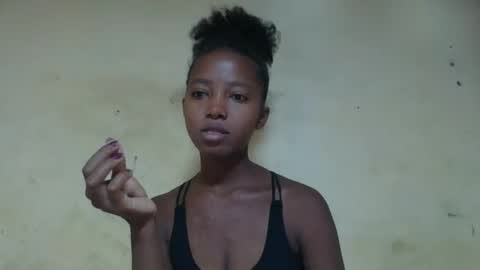 Snapshot of rasoanirinaa chatting on 02.16.26 rasoanirinaa online show from 02.16.26