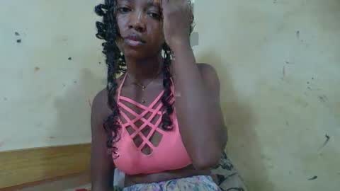Snapshot of rasoanirinaa chatting on 05.23.26 rasoanirinaa online show from 05.23.26