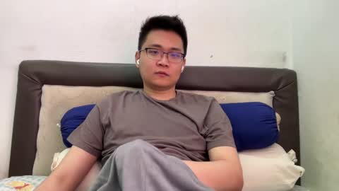 randomnaut online show from 12.20.24