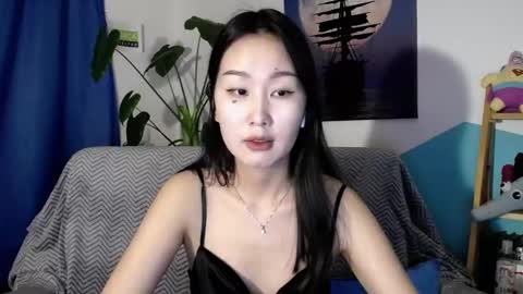 ratna_mm online show from 01.14.25