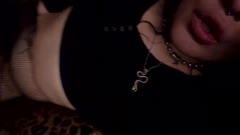 Rattlesnake Bitch 666 online show from 05.02.26