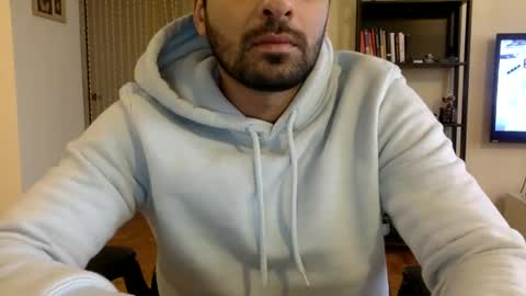 Snapshot of raul_perez731 chatting on 03.04.25 Raul online show from 03.04.25