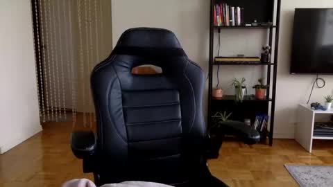 Snapshot of raul_perez731 chatting on 03.05.25 Raul online show from 03.05.25