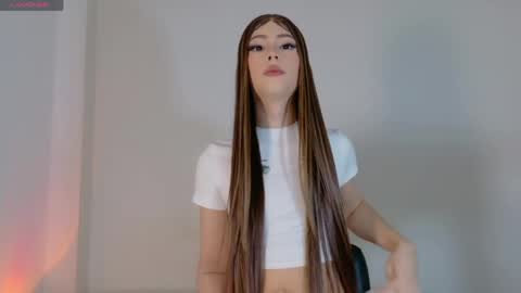 Isaindepent model online show from 05.29.26
