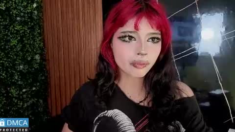 raven_rox_ online show from 06.23.26