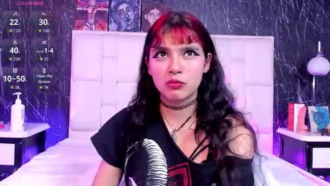 Raven  1030pm to 530am Colombia hour online show from 10.22.25
