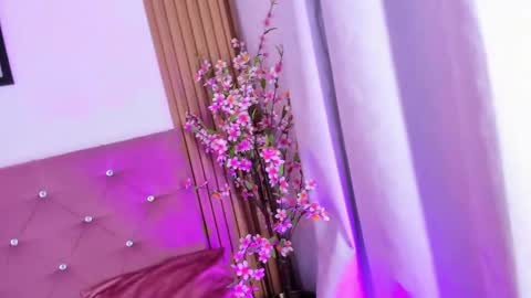 ravena_queen online show from 05.27.26