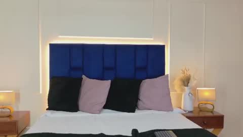 ravena_queen online show from 06.28.26