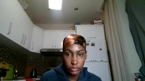 Snapshot of ravenbby chatting on 04.22.26 ravenbby online show from 04.22.26