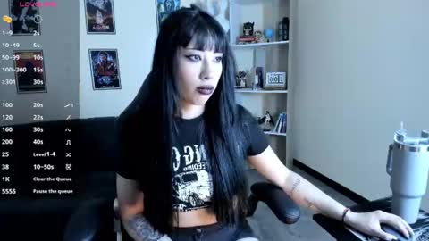 ravenelle_ online show from 07.09.26