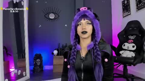 Raven Witch online show from 06.26.26