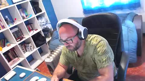 ravingr3d3 online show from 04.24.26