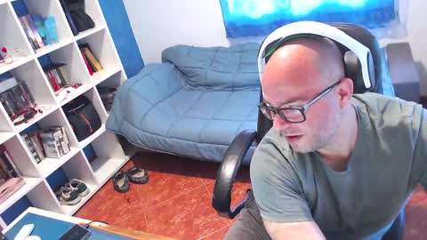 ravingr3d3 online show from 04.27.26
