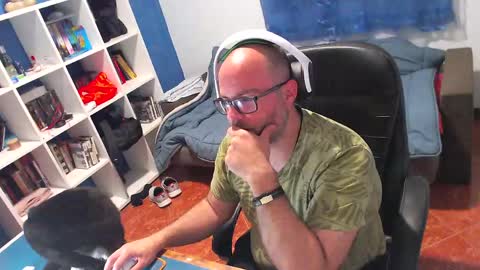 ravingr3d3 online show from 05.04.26