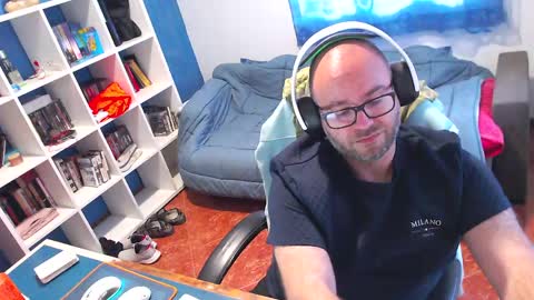 ravingr3d3 online show from 05.06.26