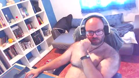 Snapshot of ravingr3d3 chatting on 07.06.26 ravingr3d3 online show from 07.06.26