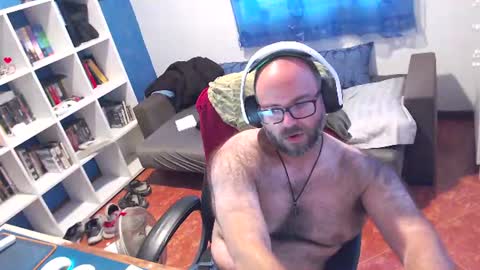 Snapshot of ravingr3d3 chatting on 07.09.26 ravingr3d3 online show from 07.09.26