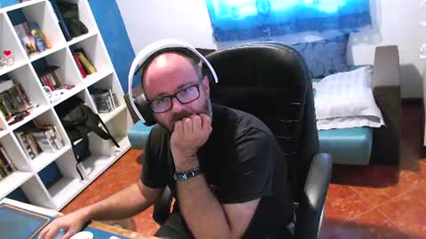 Snapshot of ravingr3d3 chatting on 07.14.26 ravingr3d3 online show from 07.14.26