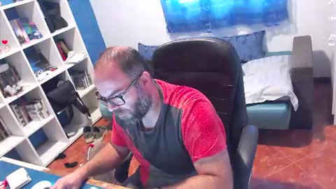 Snapshot of ravingr3d3 chatting on 07.22.26 ravingr3d3 online show from 07.22.26