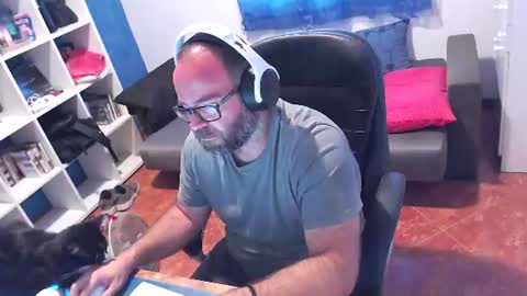 Snapshot of ravingr3d3 chatting on 07.28.26 ravingr3d3 online show from 07.28.26