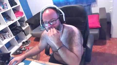 Snapshot of ravingr3d3 chatting on 07.28.26 ravingr3d3 online show from 07.28.26