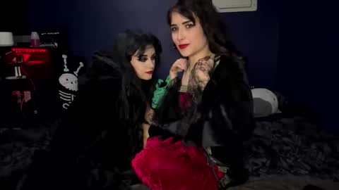 Ravyn and Nyx online show from 10.26.25