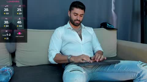 Adam online show from 12.04.24