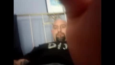 Snapshot of rawdillz121 chatting on 12.22.25 Down under guy online show from 12.22.25