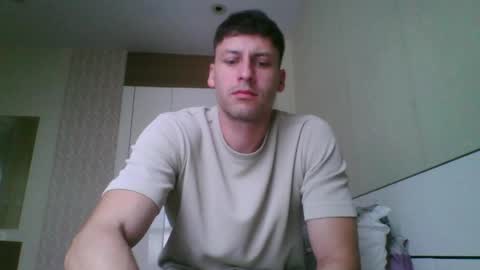 Snapshot of rawdr3 chatting on 05.19.26 rawdr3 online show from 05.19.26