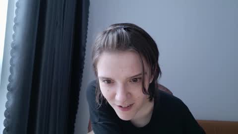 Snapshot of ray_lol chatting on 03.18.26 Ray-Ray online show from 03.18.26
